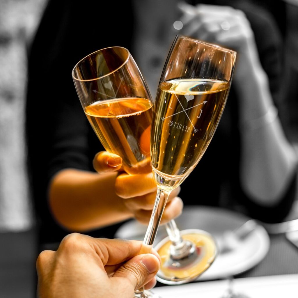 engraved champagne flutes